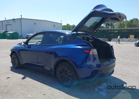 2023 Tesla Model Y Awd/Long Range Dual Motor All-Wheel Drive from USA, damaged, VIN 7SAYGDEE6PF876399